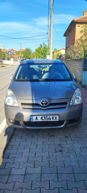 Обява за продажба на Toyota Corolla verso 2.0 ~5 300 лв. - изображение 1