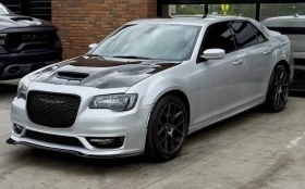 ����� �� �������� �� Chrysler 300c 5.7 HEMI * CARPLAY * REMOTE START * SRT PACK * 