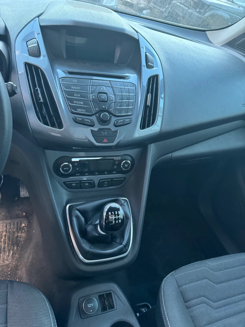 Ford Connect Tourneo Connect , снимка 6 - Автомобили и джипове - 45082406