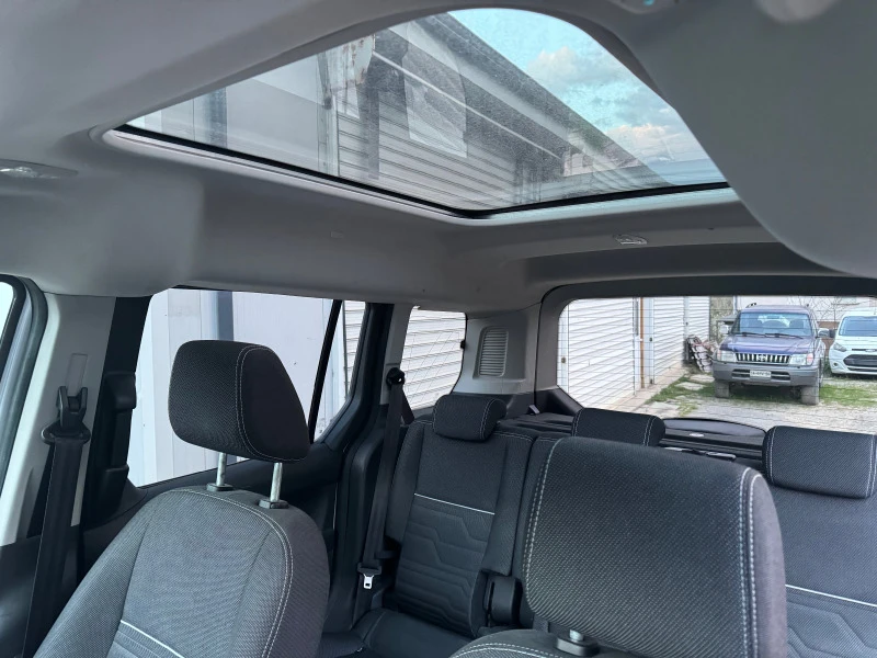 Ford Connect Tourneo Connect , снимка 9 - Автомобили и джипове - 45082406