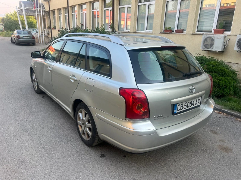 Toyota Avensis 2.2 D-cat, снимка 7 - Автомобили и джипове - 46613582