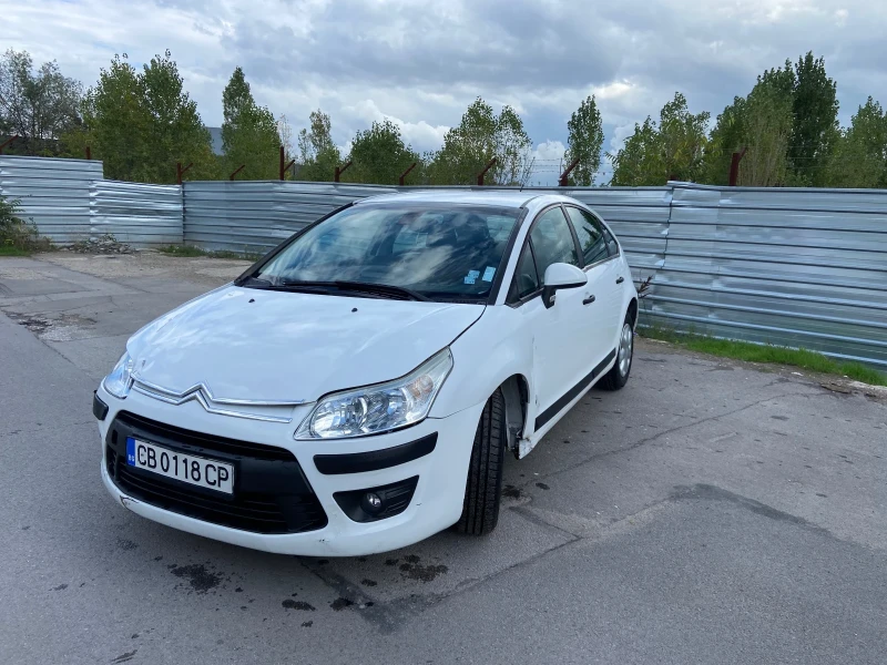 Citroen C4 1.6 бензин, снимка 2 - Автомобили и джипове - 47483928