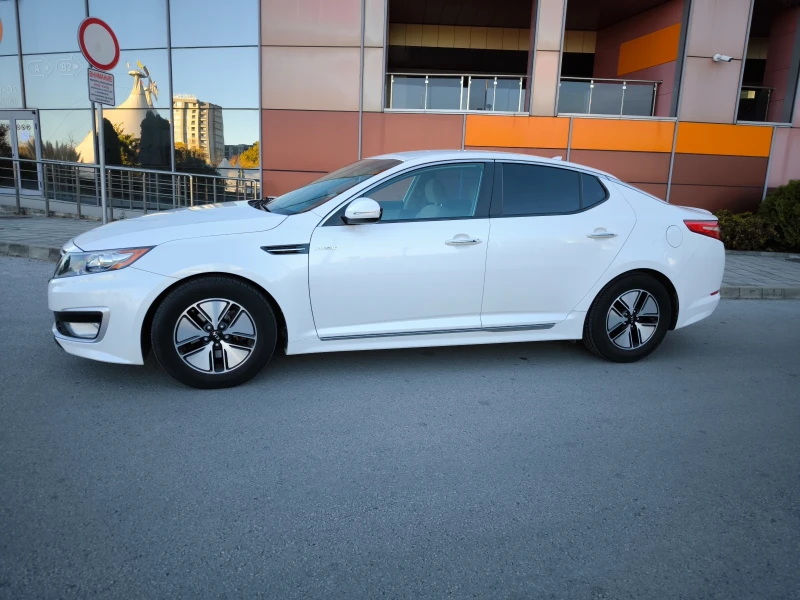 Kia Optima, снимка 4 - Автомобили и джипове - 49578618