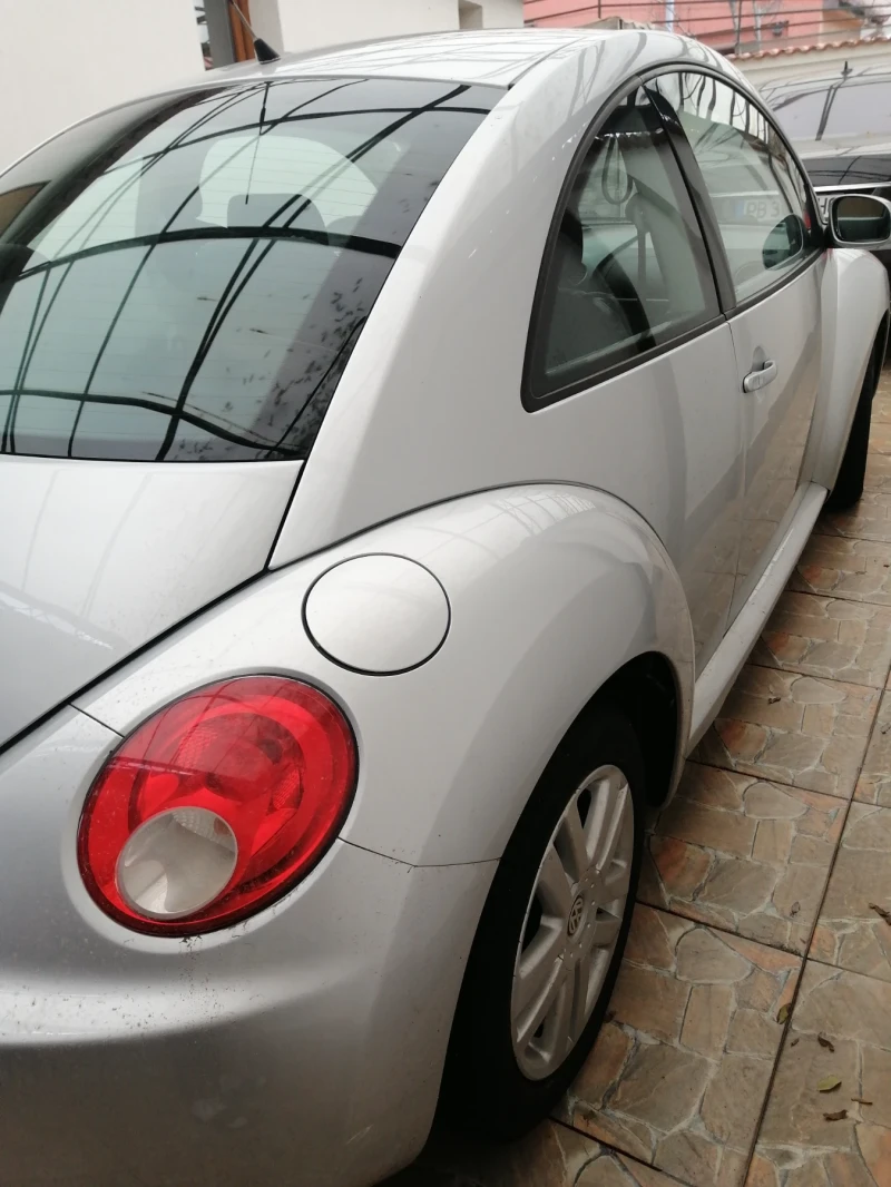 VW New beetle, снимка 4 - Автомобили и джипове - 48208960