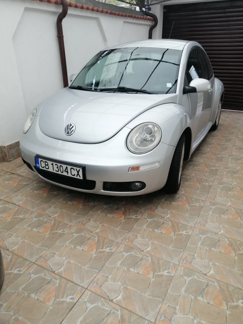 VW New beetle, снимка 1 - Автомобили и джипове - 48208960