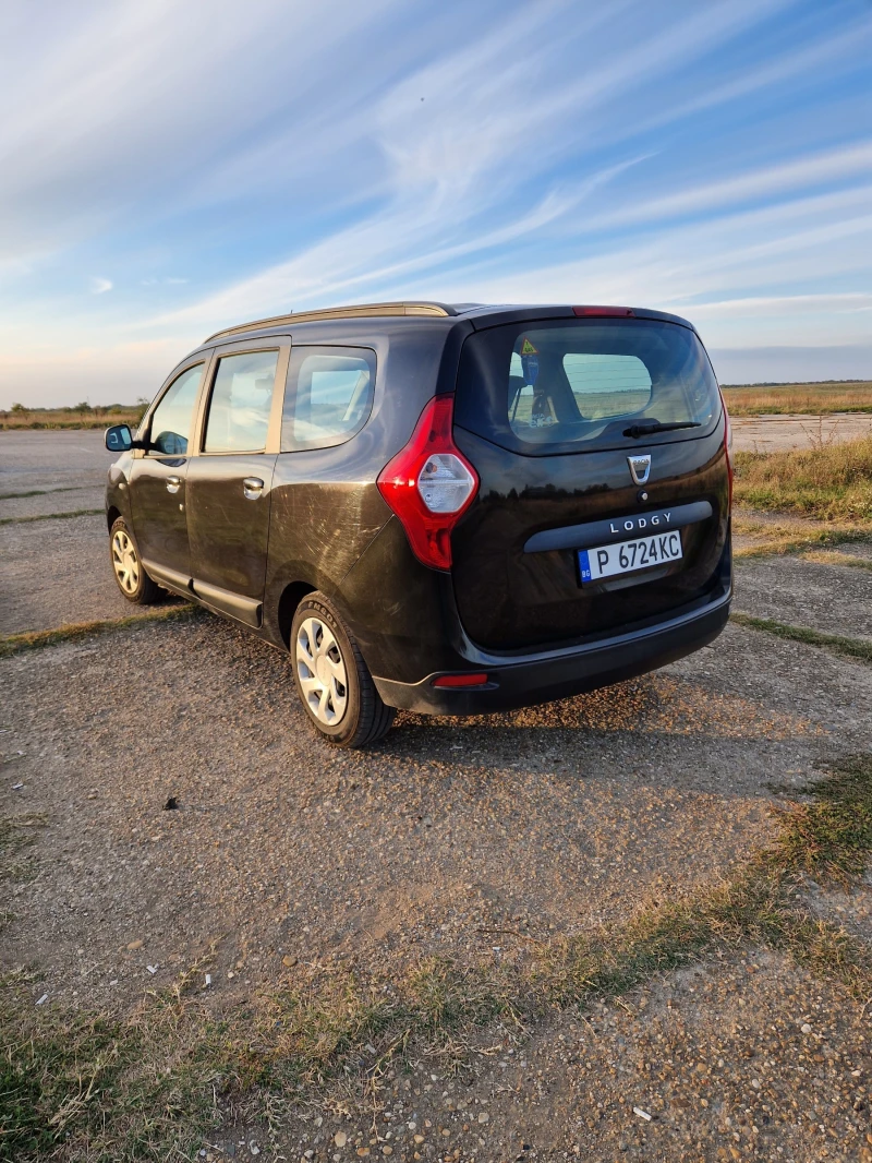 Dacia Lodgy, снимка 6 - Автомобили и джипове - 49432950