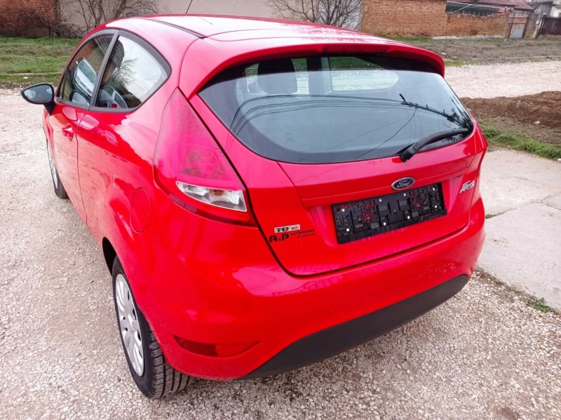 Ford Fiesta 1.6d, снимка 6 - Автомобили и джипове - 49505313