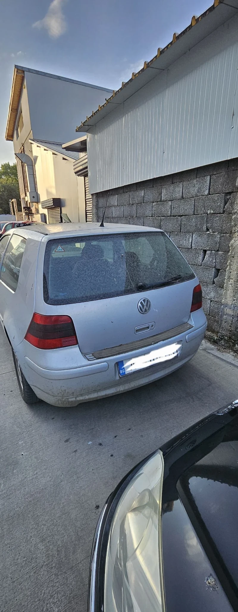 VW Golf 1.8 125hp, снимка 6 - Автомобили и джипове - 52418379