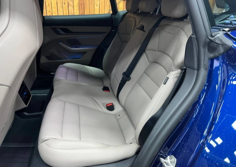 Porsche Taycan 4S 105kWh, снимка 8 - Автомобили и джипове - 52563589