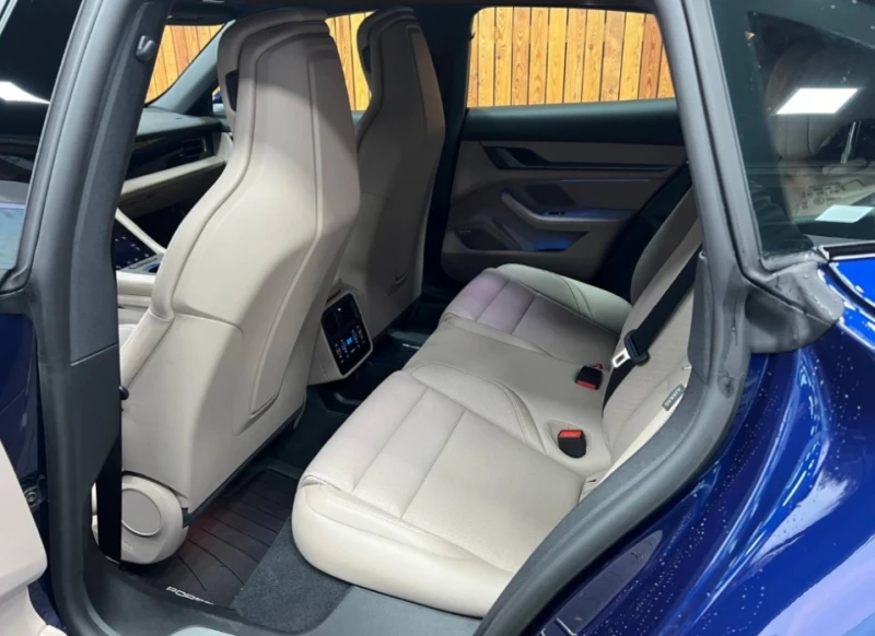 Porsche Taycan 4S 105kWh, снимка 9 - Автомобили и джипове - 52563589