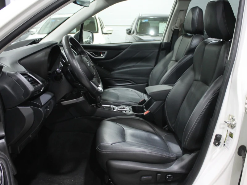 Subaru Forester * * CARFAX * * АВТО КРЕДИТ * * , снимка 10 - Автомобили и джипове - 52593620