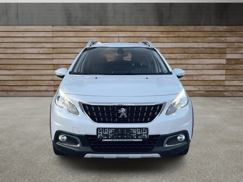 Peugeot 2008 1.5BlueHDi Automatic = = 112 000km= = , снимка 2 - Автомобили и джипове - 52841682