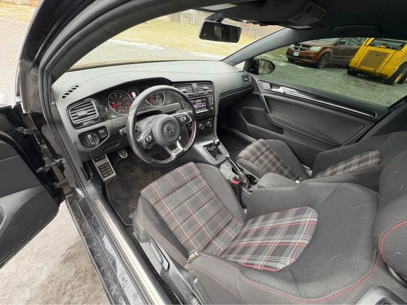 VW Golf GTI * CARFAX * ФИНАНСИРАНЕ , снимка 5 - Автомобили и джипове - 53154859