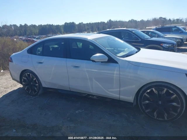 BMW 530  BMW 530 I * АВТО КРЕДИТ *  - изображение 7