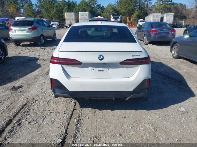 BMW 530  BMW 530 I * АВТО КРЕДИТ *  - изображение 6