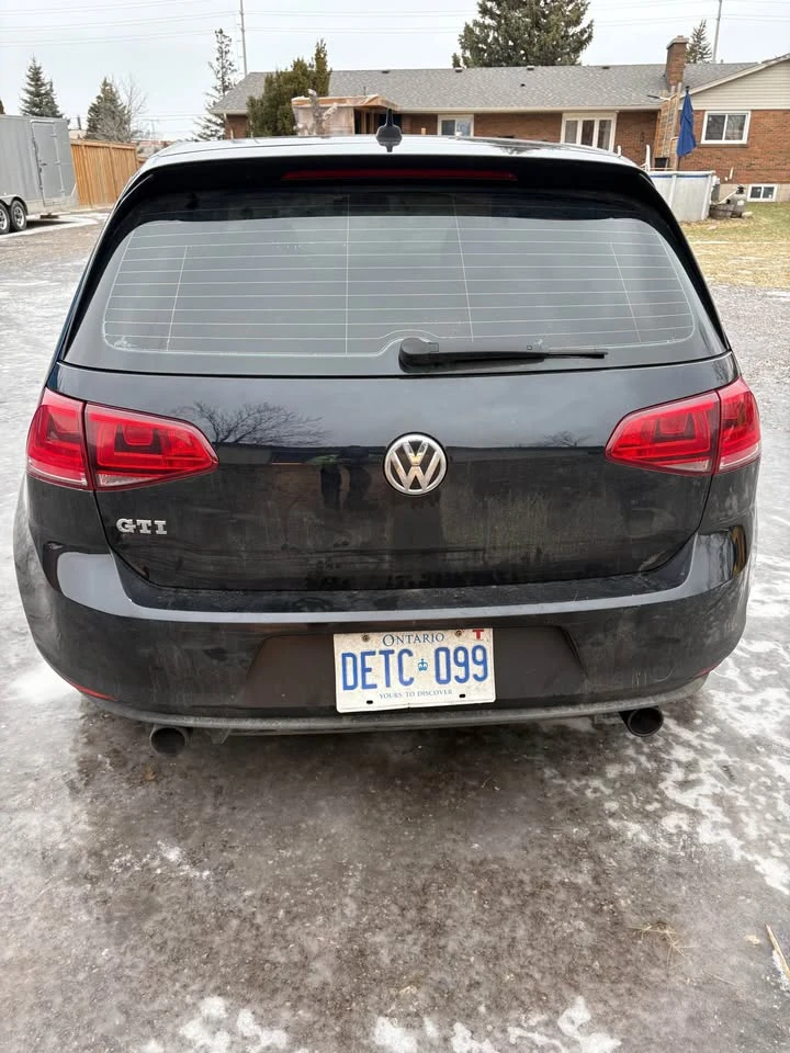 VW Golf GTI * CARFAX * ФИНАНСИРАНЕ  - изображение 4