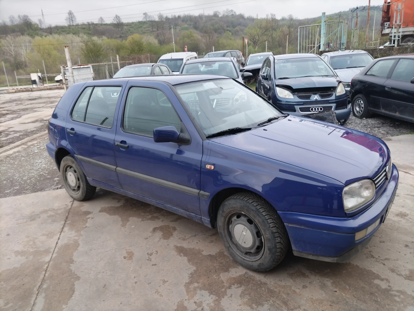 VW Golf 1.9 TDI ITALIQ  - изображение 4
