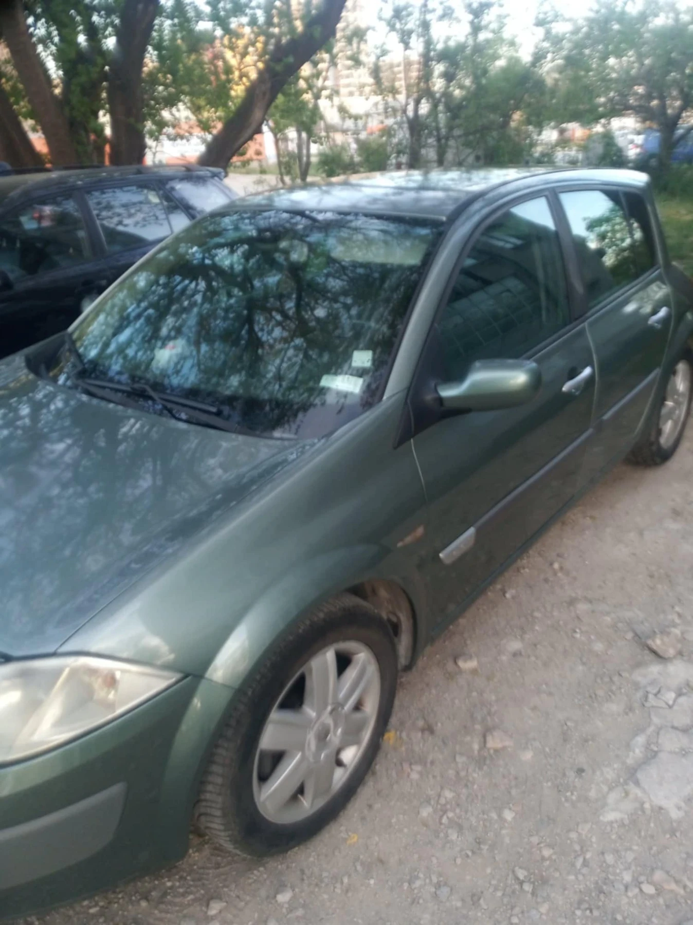 Renault Megane 1.5 dci отслужена с летни и зимни гуми - изображение 3