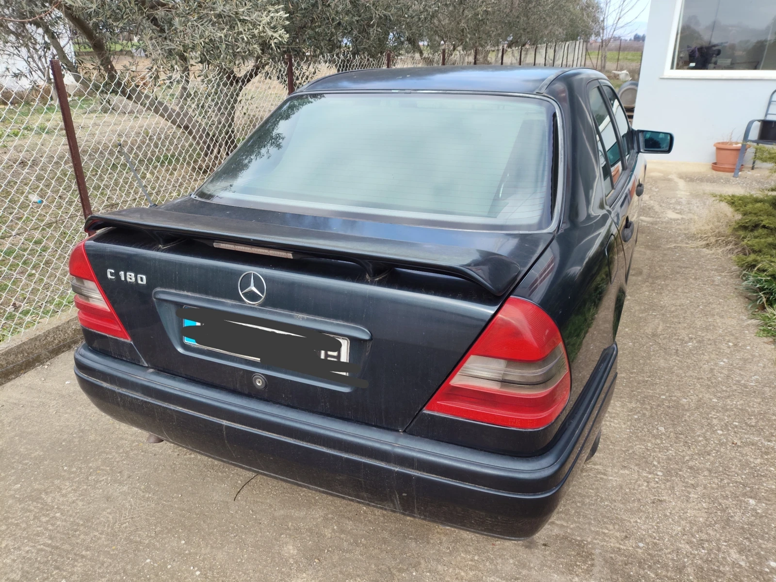 Mercedes-Benz B 180  - изображение 4
