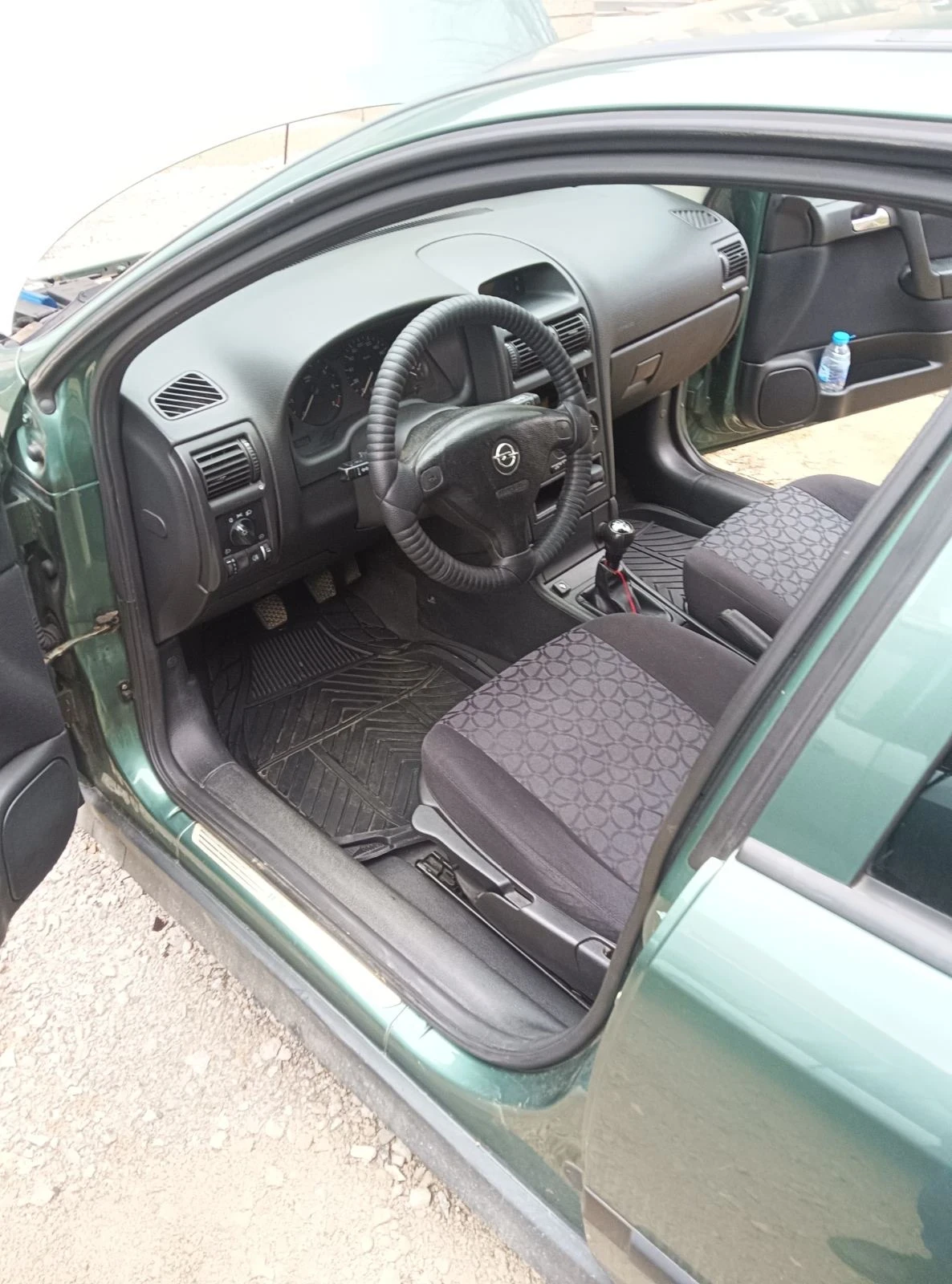 Opel Astra 1.6 16V - изображение 5