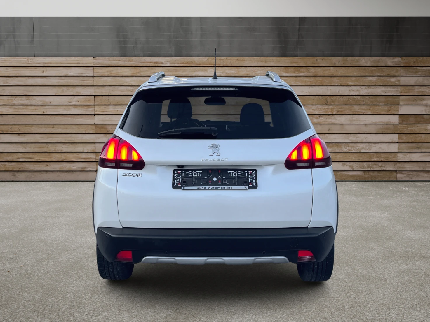 Peugeot 2008 1.5BlueHDi Automatic = = 112 000km= =  | Mobile.bg � ����������� 5