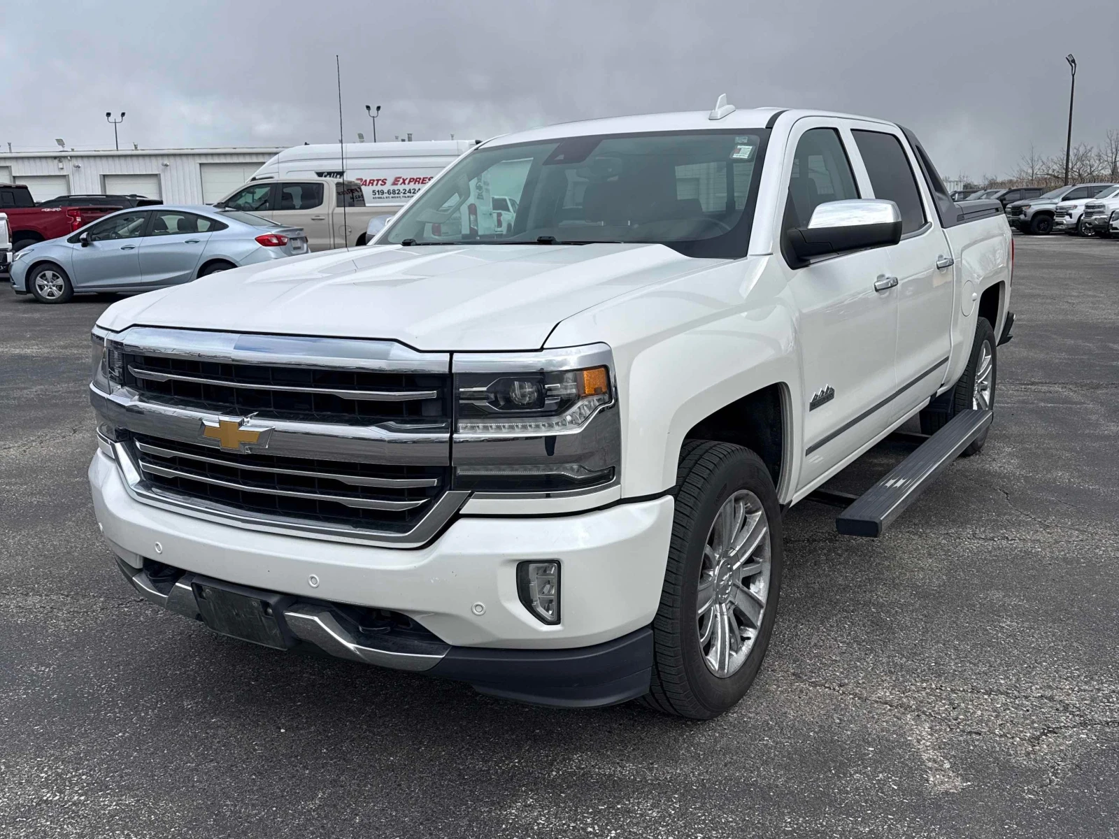 Chevrolet Silverado 6.2L 8cyl 4WD | Auto.bg — изображение 1