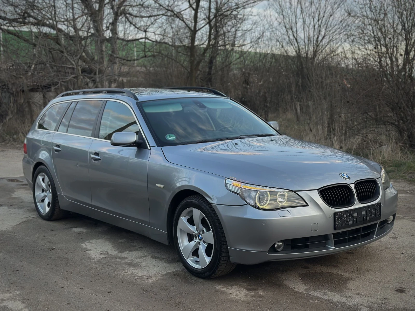 BMW 530 D / 231HP PANORAMA, снимка 2 - Автомобили и джипове - 53977964