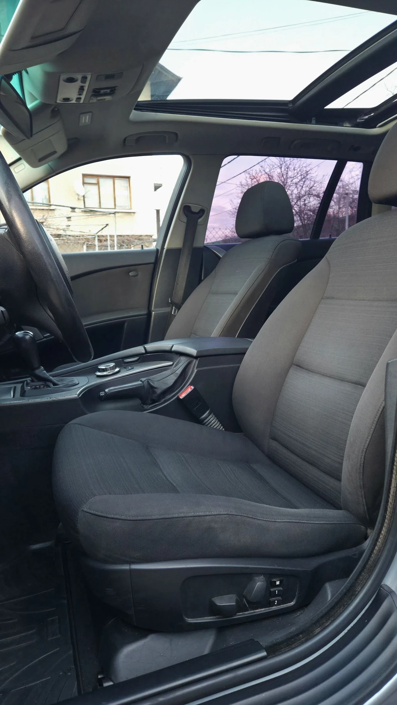 BMW 530 D / 231HP PANORAMA, снимка 10 - Автомобили и джипове - 53977964