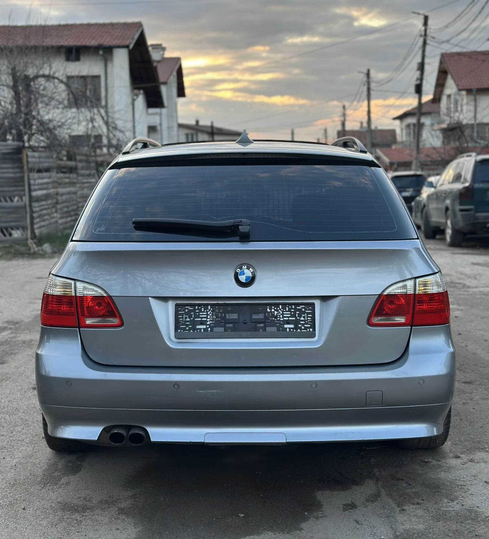 BMW 530 D / 231HP PANORAMA, снимка 6 - Автомобили и джипове - 53977964