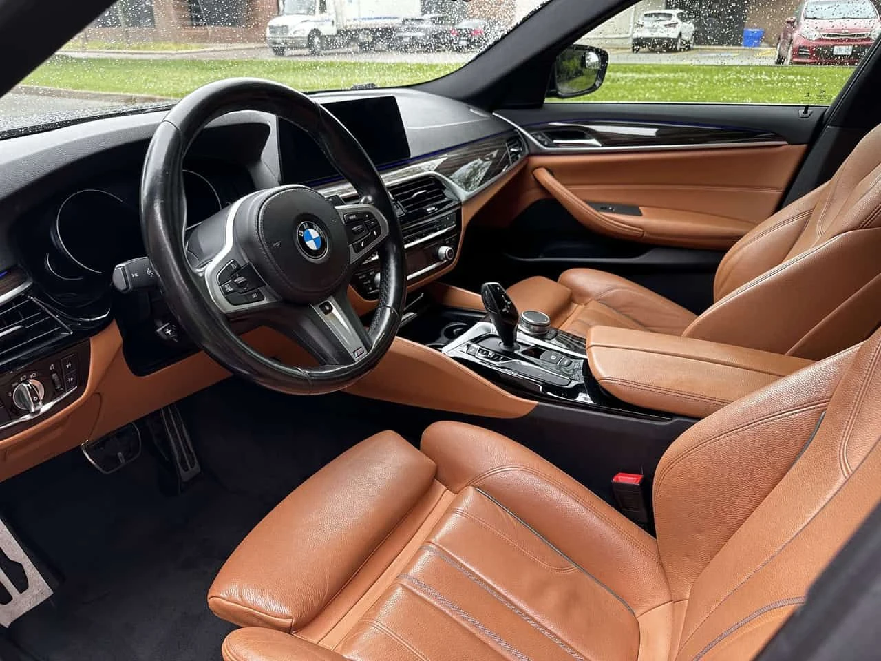 BMW 530 * xDrive * CARFAX * � �����/�������/�������/����� | Mobile.bg � ����������� 11