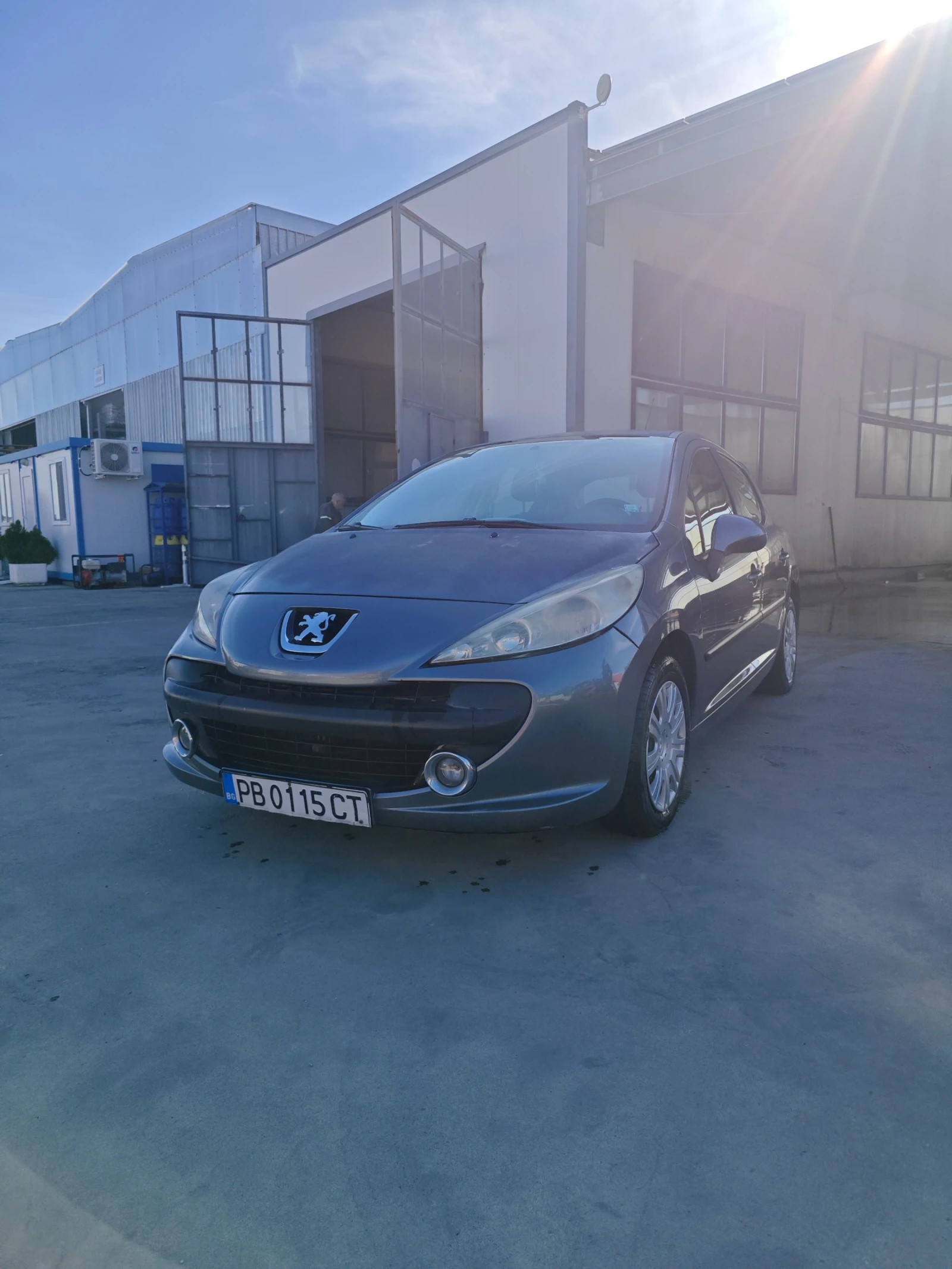 Peugeot 207