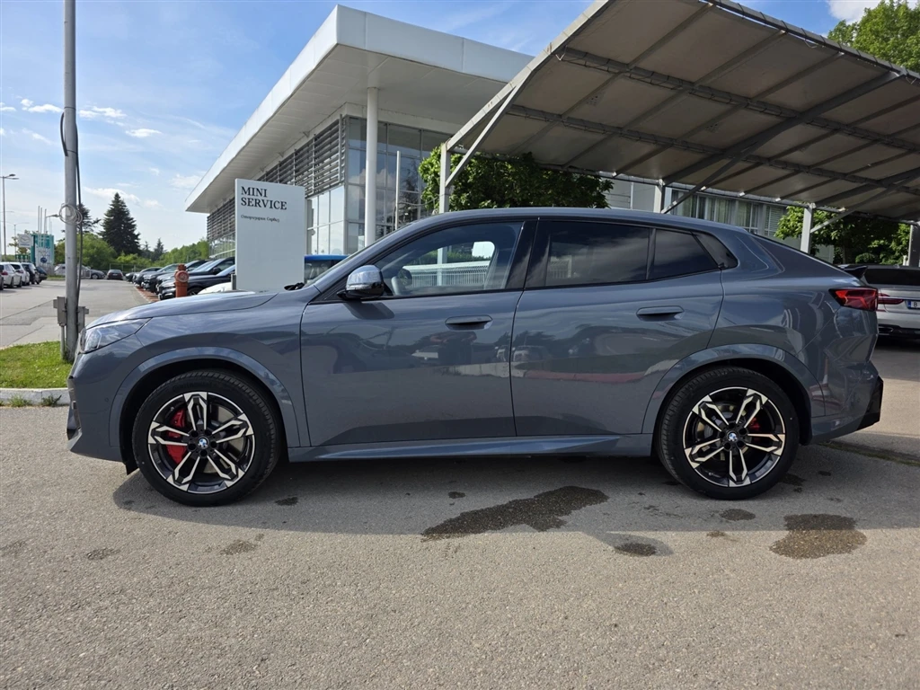 BMW iX2 xDrive30, снимка 7 - Автомобили и джипове - 54621224