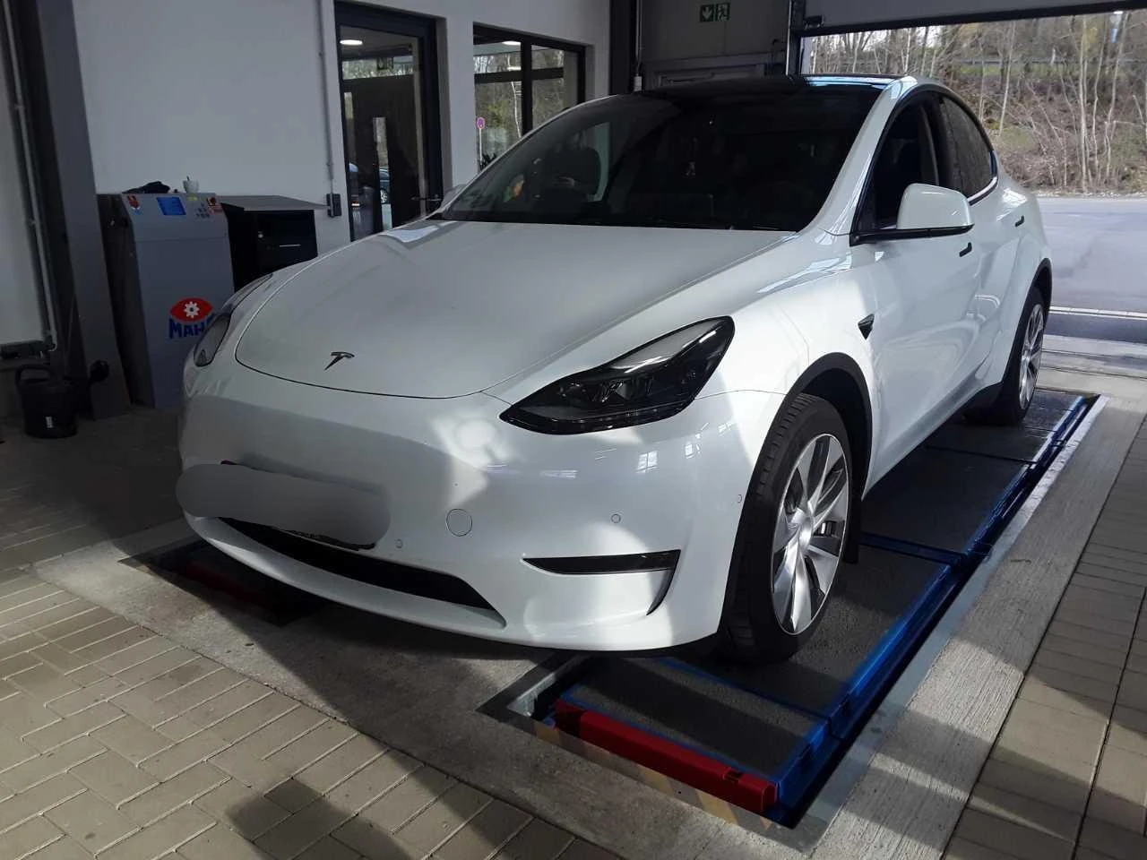 Tesla Model Y LONG RANGE DUAL MOTOR ОЧАКВАН ВНОС, снимка 2 - Автомобили и джипове - 54642608