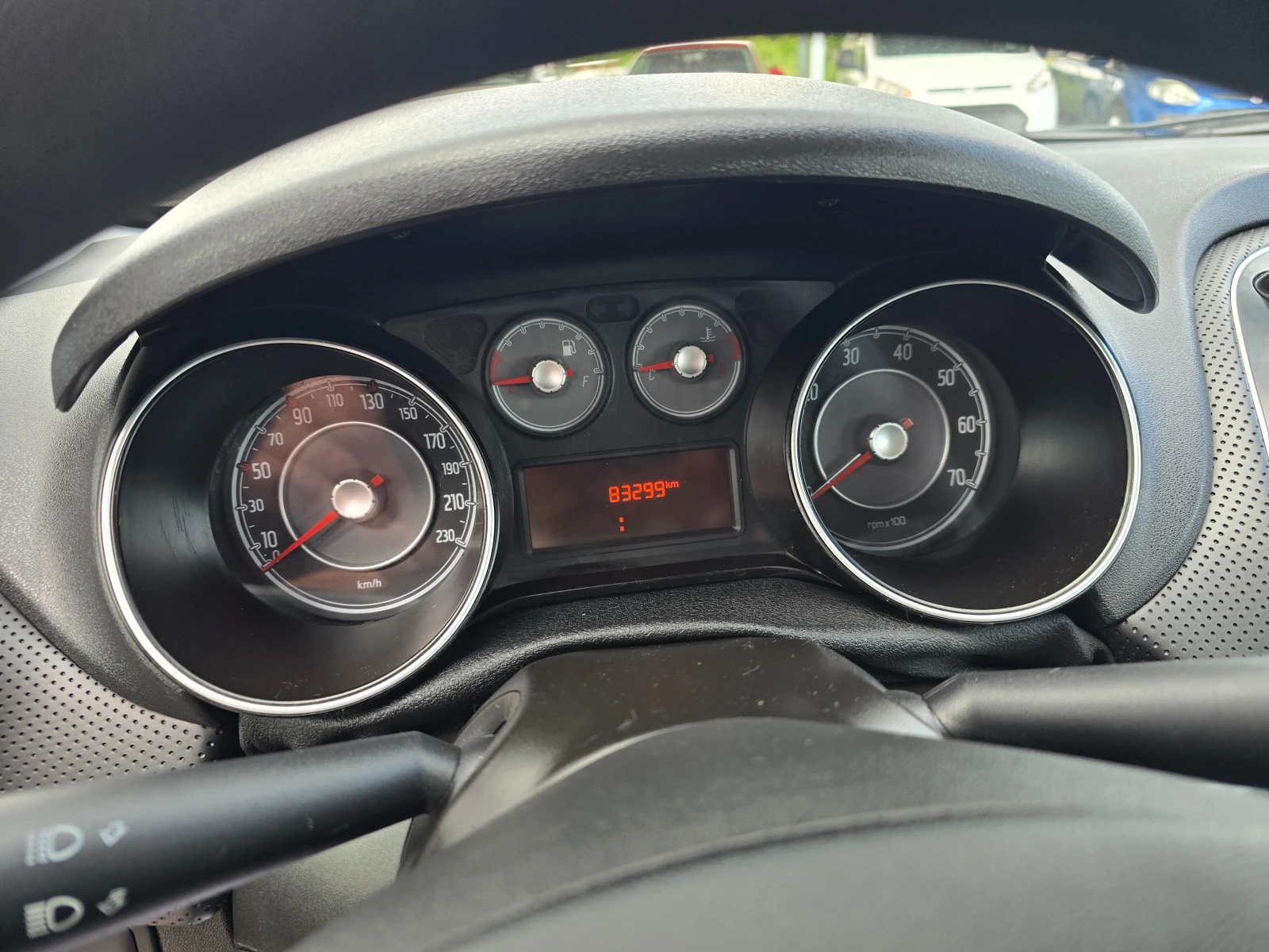 Fiat Punto 1.2 БЕНЗИН EVO ! ! РЕАЛНИ КИЛОМЕТРИ , снимка 15 - Автомобили и джипове - 54673972
