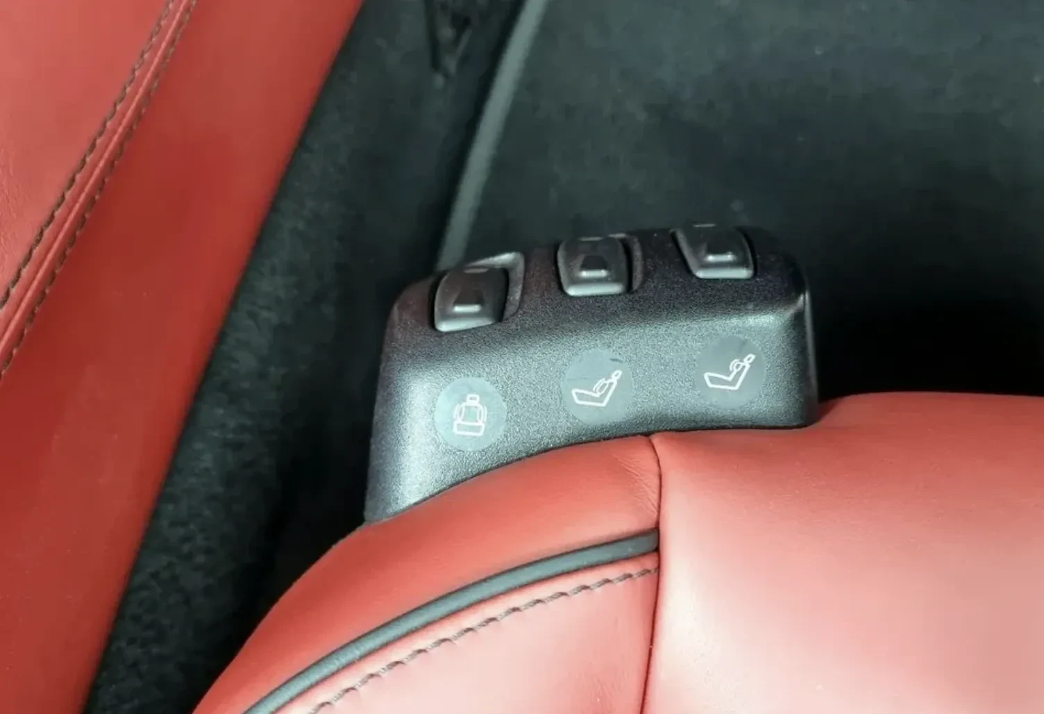 Mercedes-Benz SLS AMG | Mobile.bg � ����������� 11