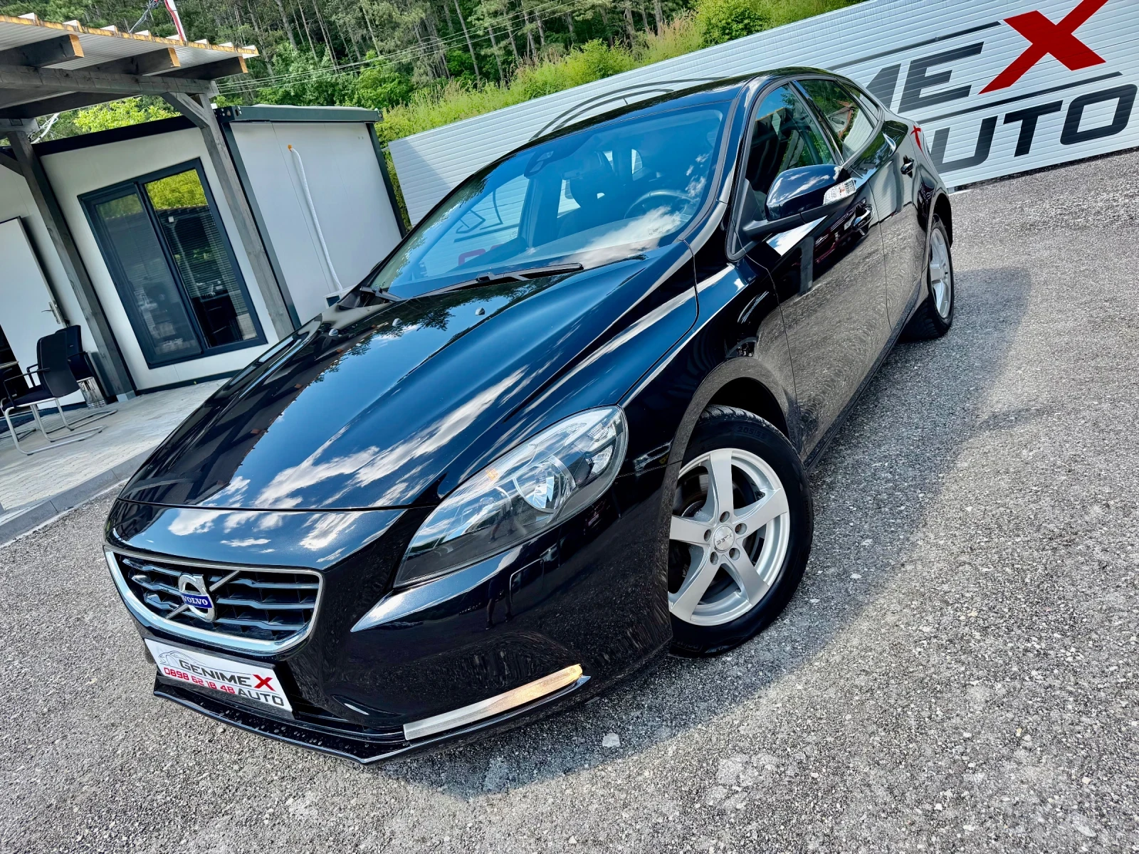 Volvo V40 1.6D* FACE* AUTOMAT* REALNI KM* 