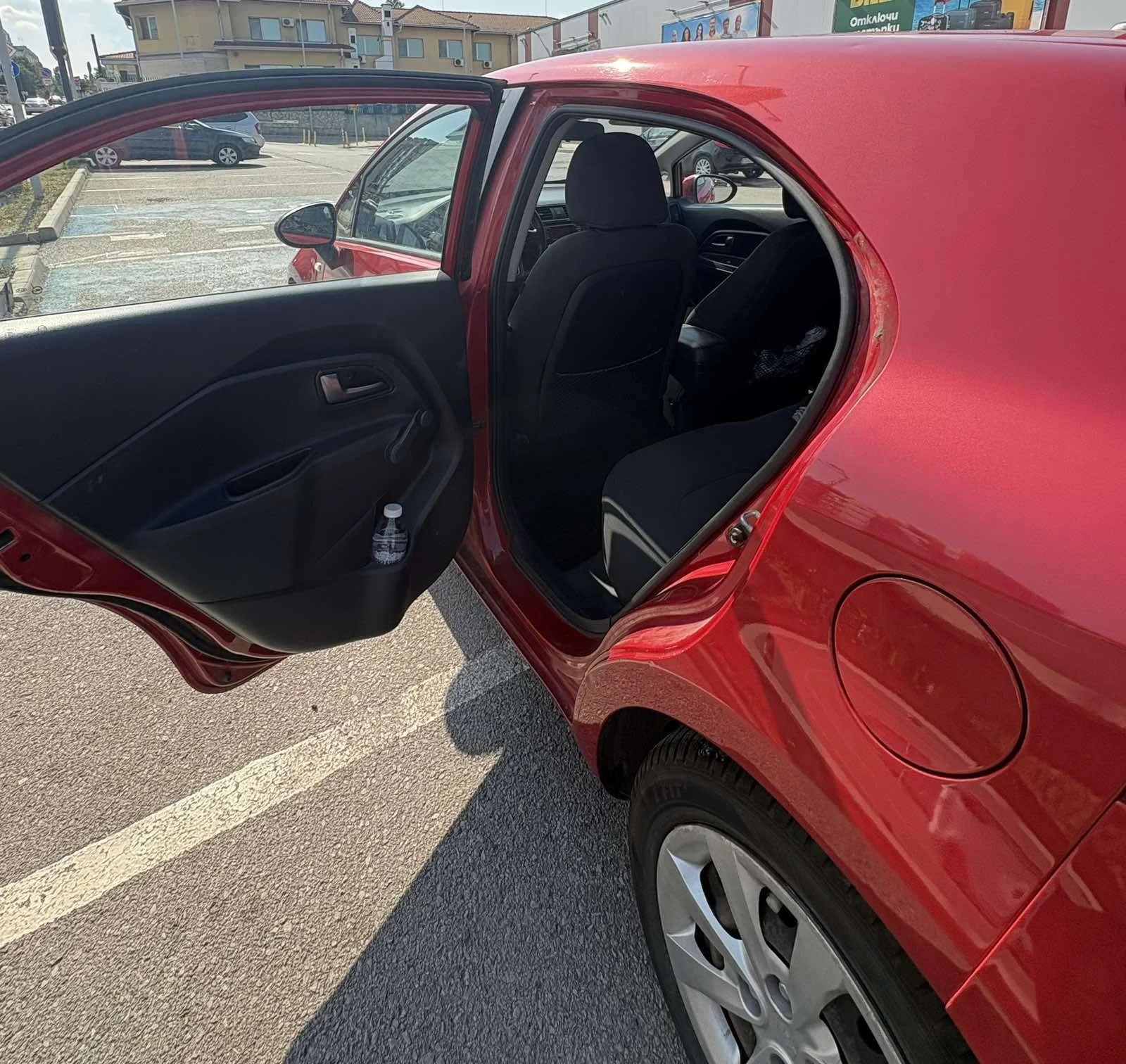 Kia Rio, снимка 13 - Автомобили и джипове - 55527908