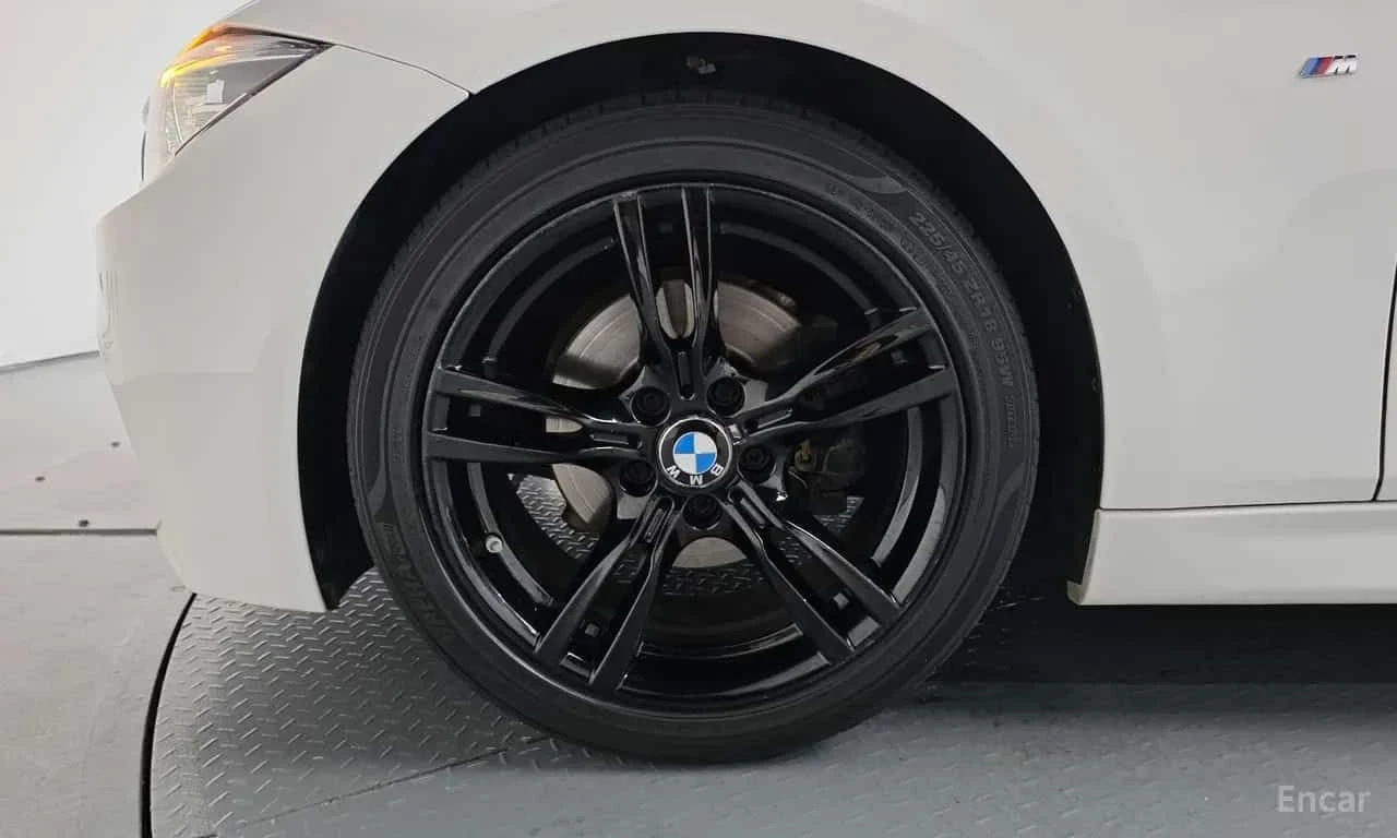 BMW 330 КРАЙНА ЦЕНА ДО БЪЛГАРИЯ * АВТОКРЕДИТ, снимка 5 - Автомобили и джипове - 55571961