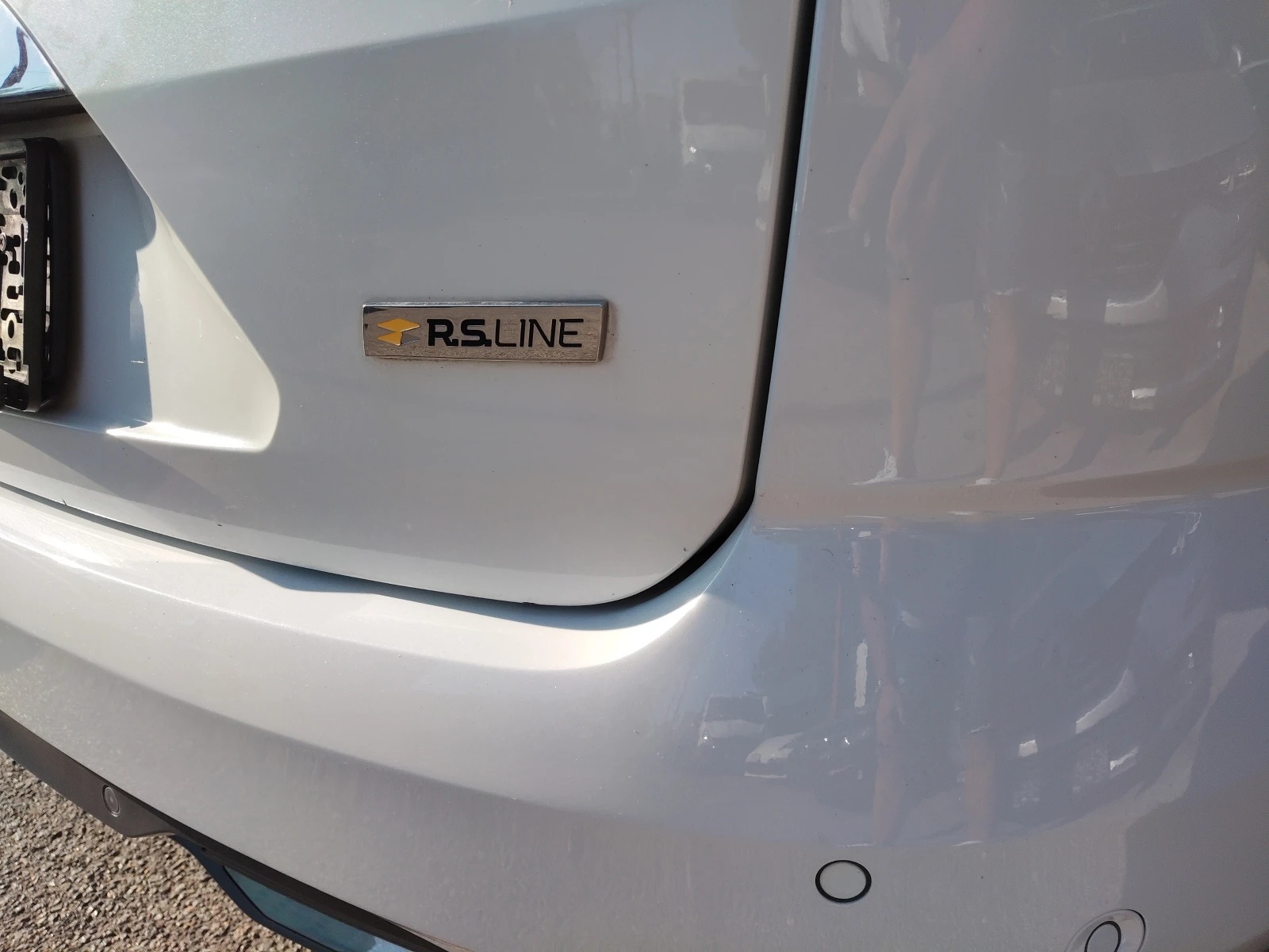 Renault Megane RS-Line Plug-in HYBRID, снимка 15 - Автомобили и джипове - 55987535