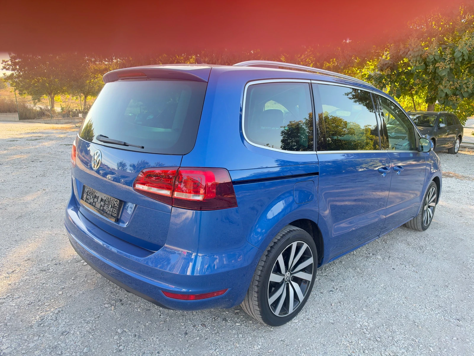 VW Sharan 2.0TFSI, 220�.�. FULL ������ | Mobile.bg � ����������� 6