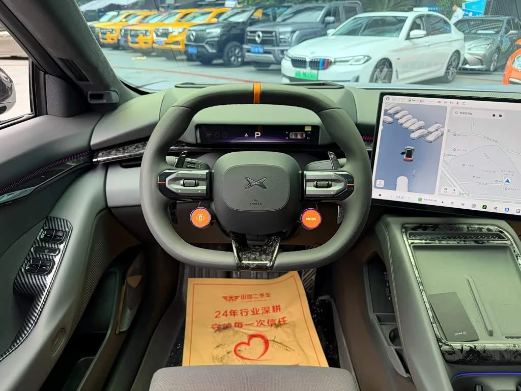 Xpeng P7 Roc Wing Edition, снимка 14 - Автомобили и джипове - 56697237