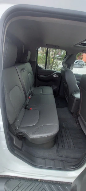 Nissan Navara 3.0 v6 Full  4x4 automat, снимка 15