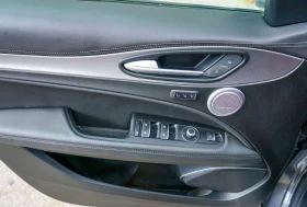 Alfa Romeo Stelvio Veloce /AWD /Red Interior/CARFAX/ФИНАНСИРАНЕ, снимка 8