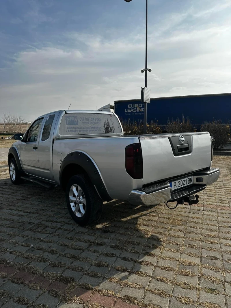 Nissan Navara, снимка 5 - Автомобили и джипове - 52416815