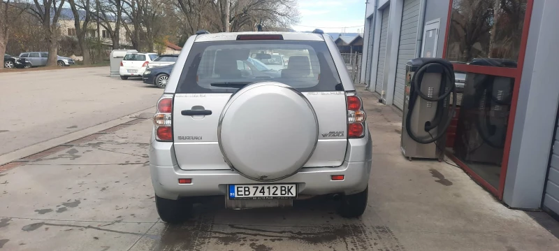 Suzuki Grand vitara, снимка 4 - Автомобили и джипове - 52750720
