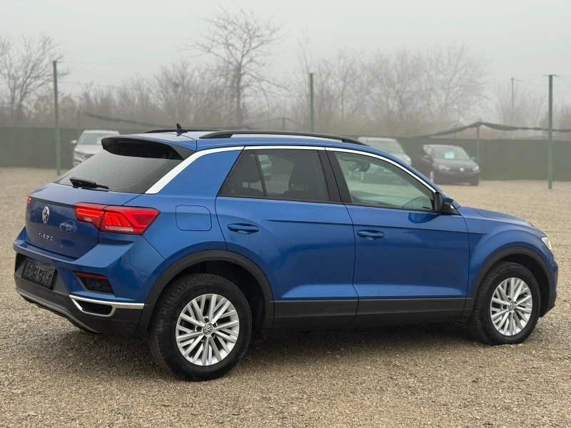 VW T-Roc 2.0-150к.с-Нави, Автомат, Камера, Подгрев, снимка 7 - Автомобили и джипове - 52996278
