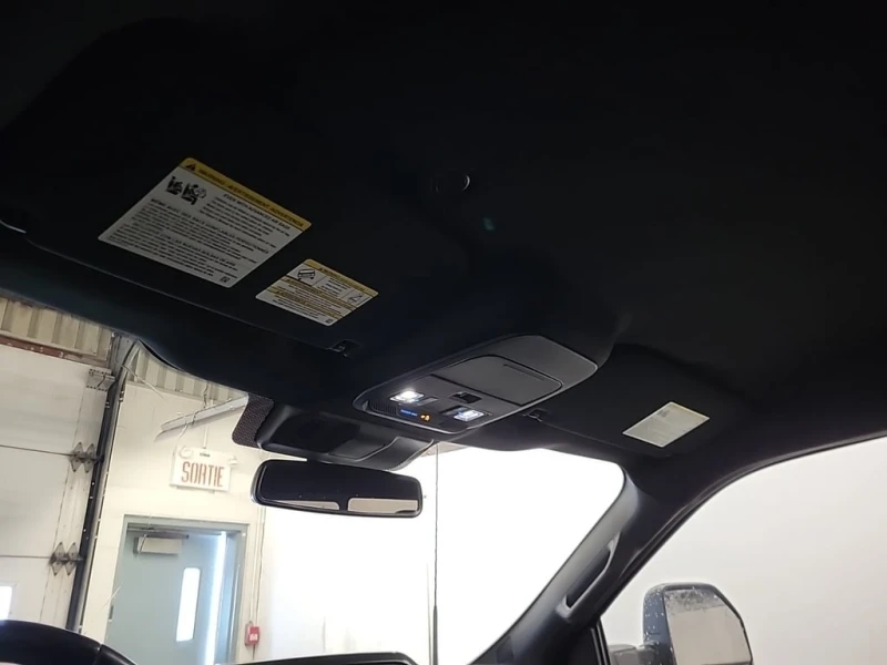 Ford F150 * XLT CREW CAB SHORT BED * CARFAX * БЕЗ ПЪРВОНАЧАЛ, снимка 14 - Автомобили и джипове - 53172062