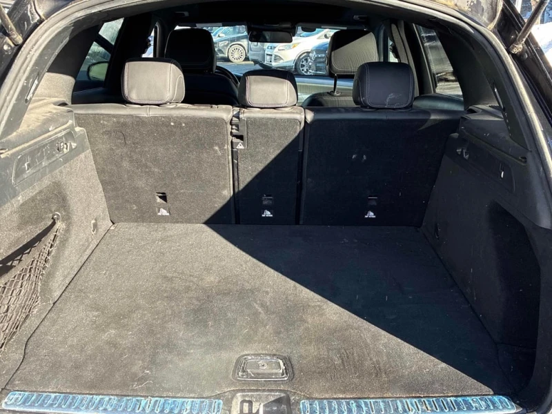 Mercedes-Benz GLC 300 * CARFAX *  ПОДГРЕВИ* ШИБИДАХ, снимка 11 - Автомобили и джипове - 53288053