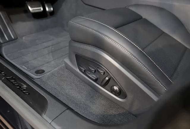 Porsche Macan Turbo = Sport Chrono = Гаранция - изображение 6