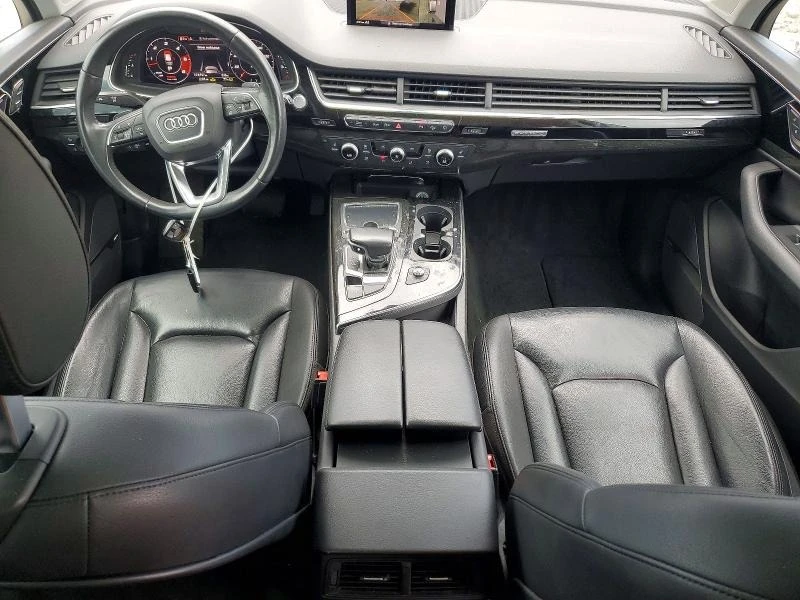 Audi Q7, снимка 8 - Автомобили и джипове - 54752696